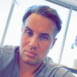 Meet your Posher, Ryan